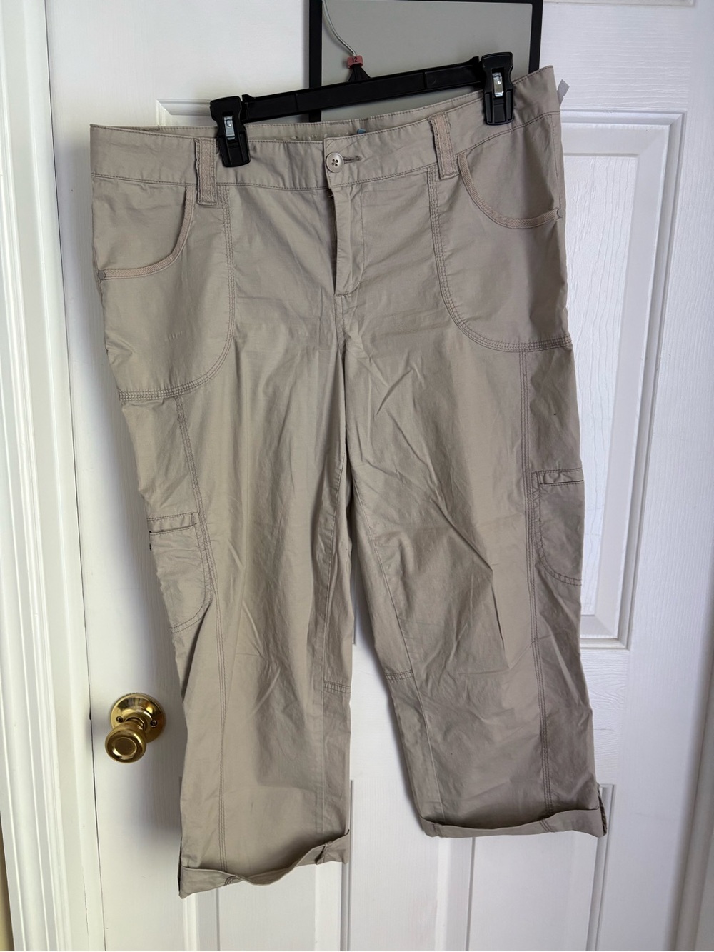 Apt. 9 Light Beige Casual Capri Pants